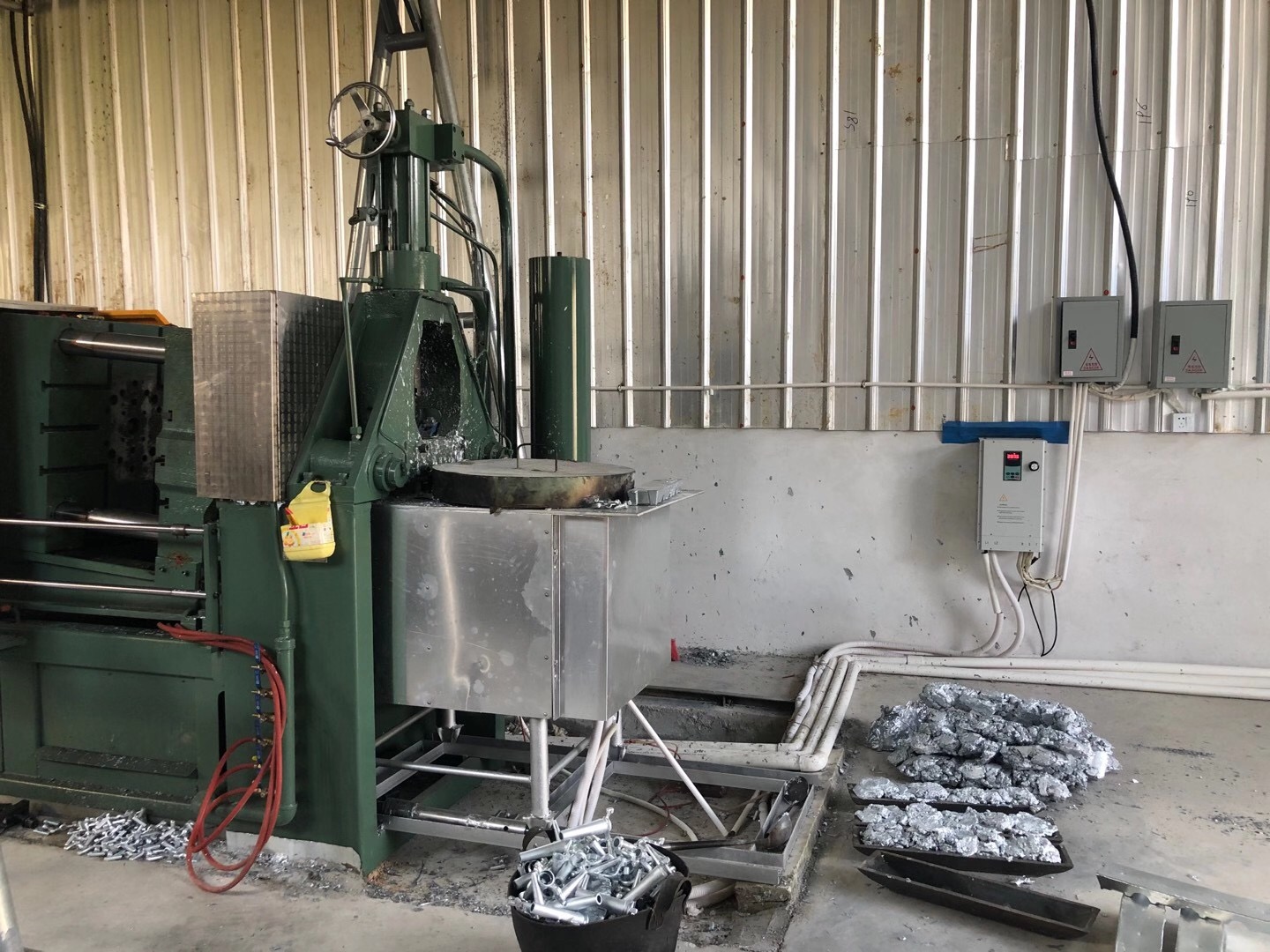 Can electromagnetic heaters be used for metal smelting